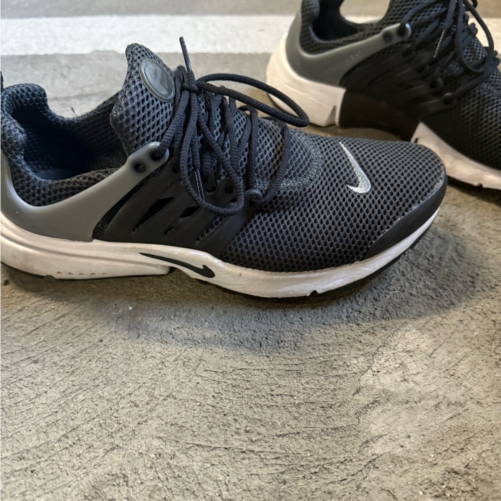 Nike Black and Gray Athletic Sneakers